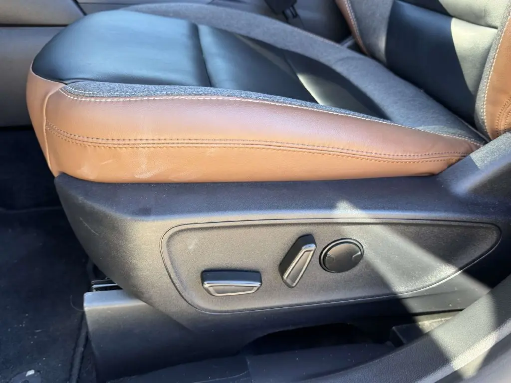 2024 Ford Bronco - $28,799