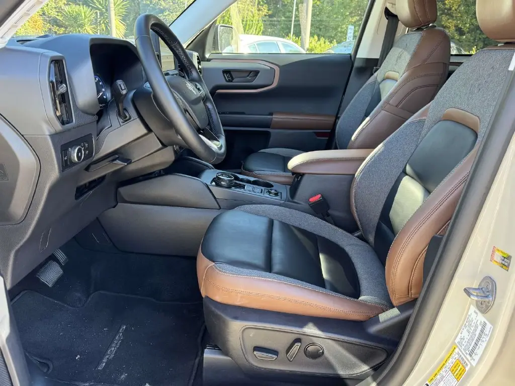 2024 Ford Bronco - $28,799