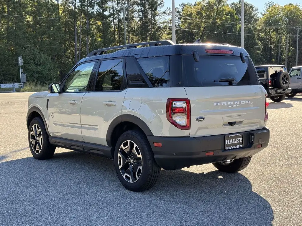 2024 Ford Bronco - $28,799
