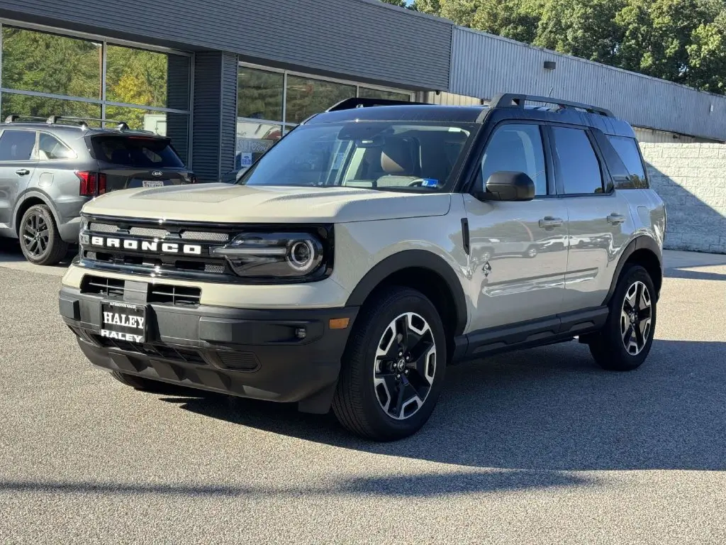 2024 Ford Bronco - $28,799