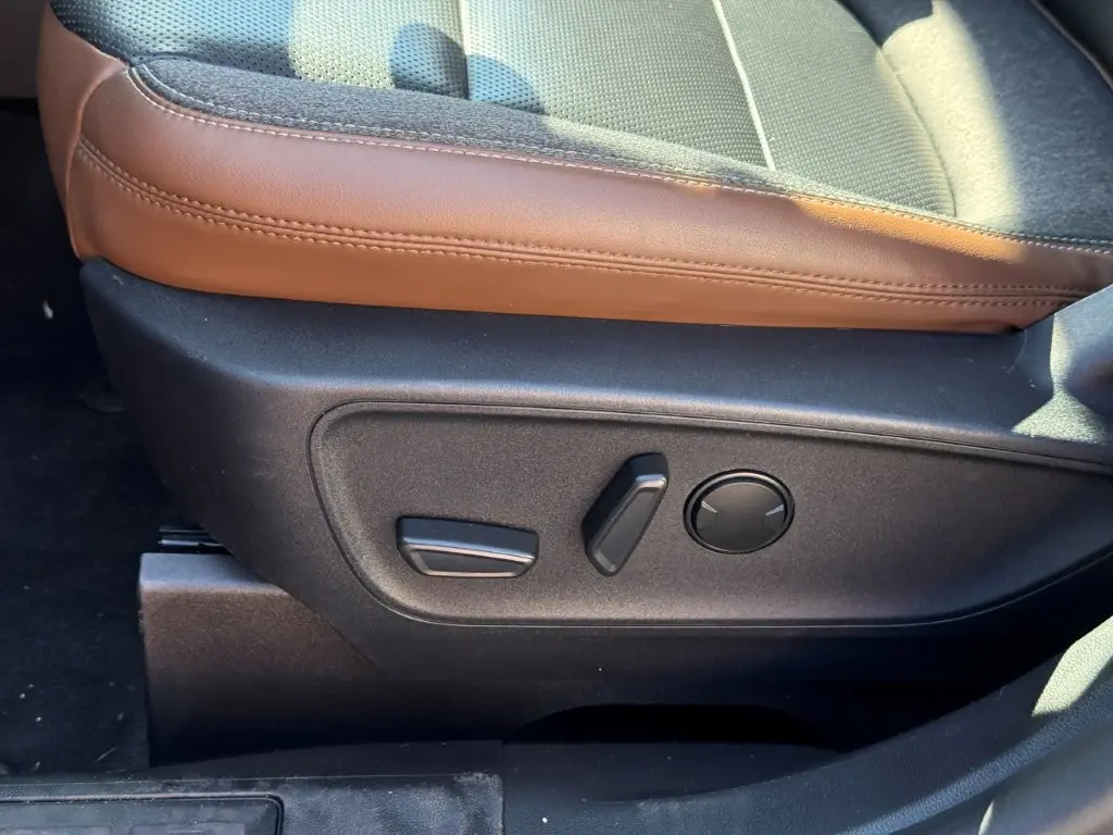 2022 Ford Bronco - $22,996
