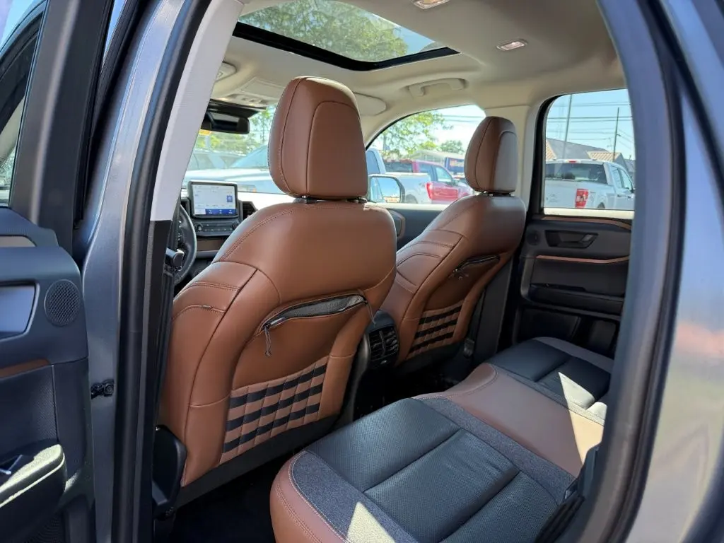 2022 Ford Bronco - $22,996