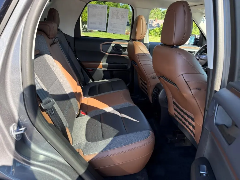 2022 Ford Bronco - $22,996