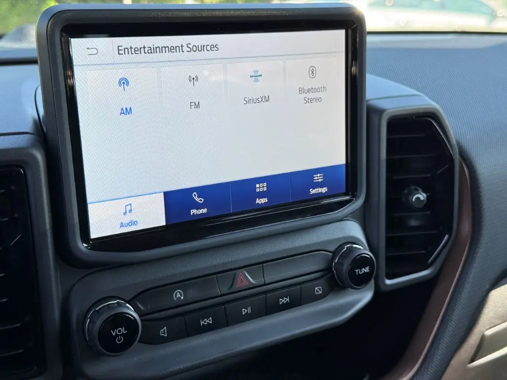 2022 Ford Bronco - $22,996