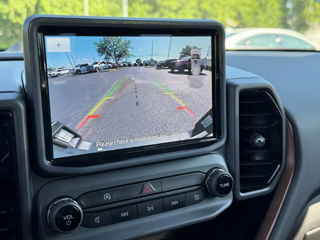 2022 Ford Bronco - $22,996