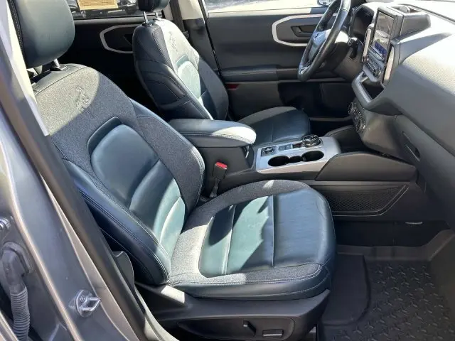 2023 Ford Bronco - $25,575