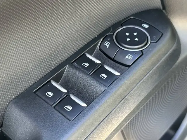 2023 Ford Bronco - $25,575