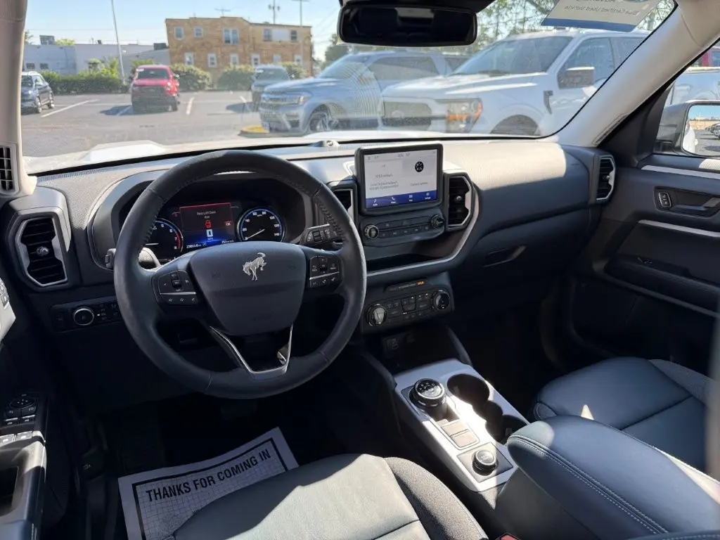 2023 Ford Bronco - $27,998