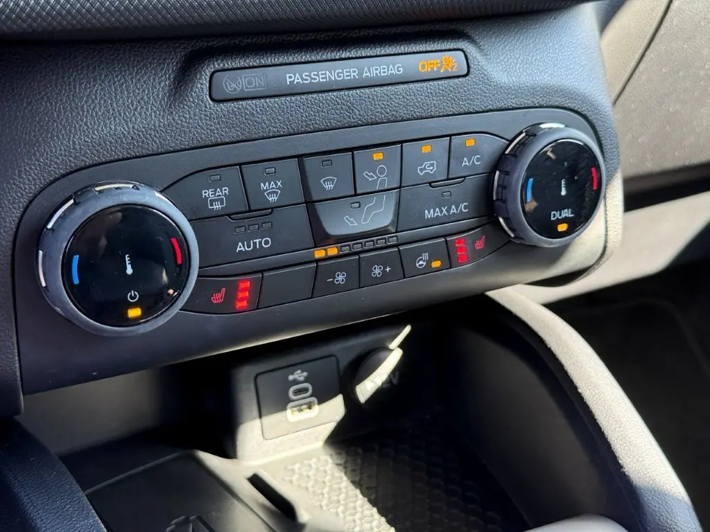 2023 Ford Bronco - $27,998