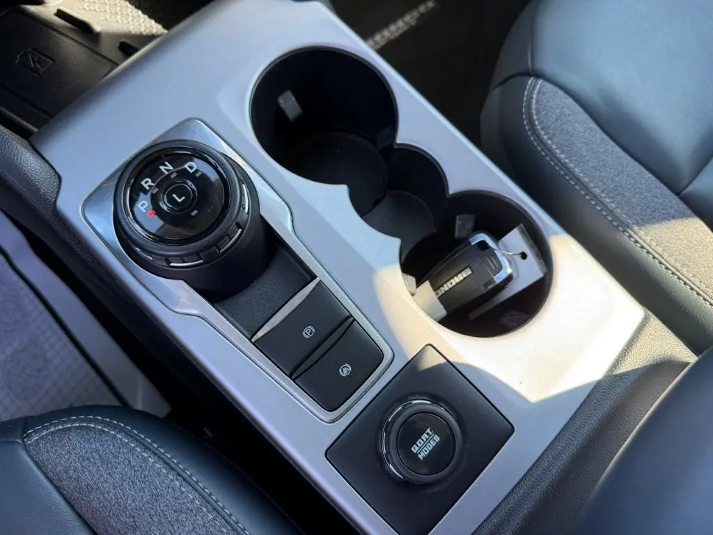 2023 Ford Bronco - $27,998