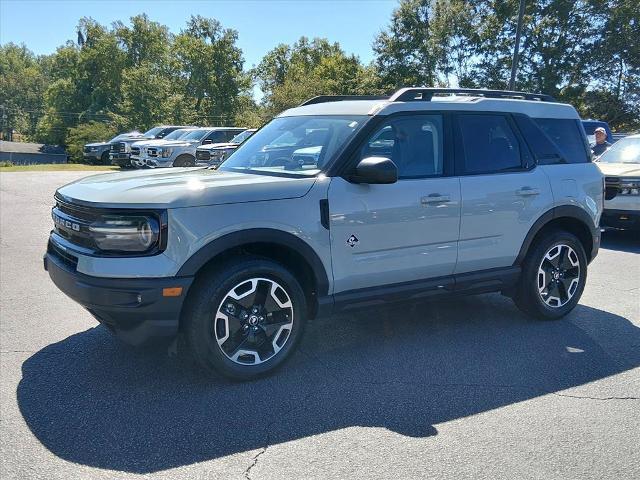 2023 Ford Bronco - $24,550