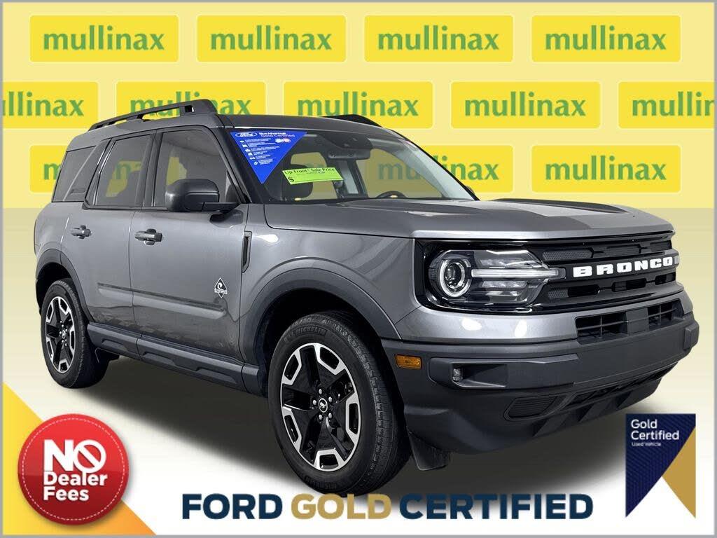 2023 Ford Bronco - $25,900