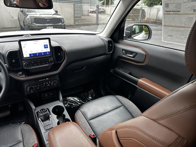 2023 Ford Bronco - $29,200