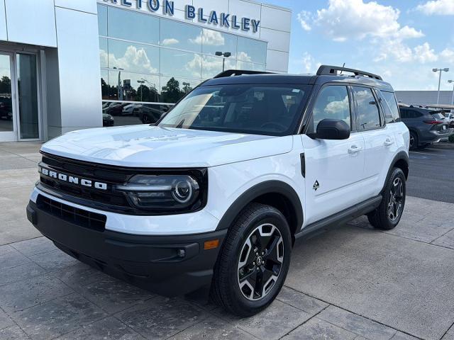 2022 Ford Bronco - $27,842