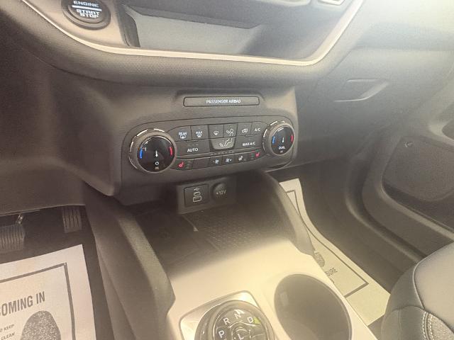 2024 Ford Bronco - $33,575