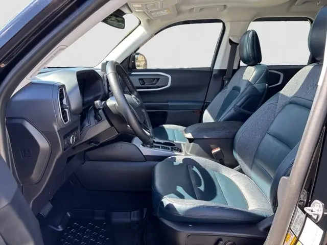 2023 Ford Bronco - $28,995