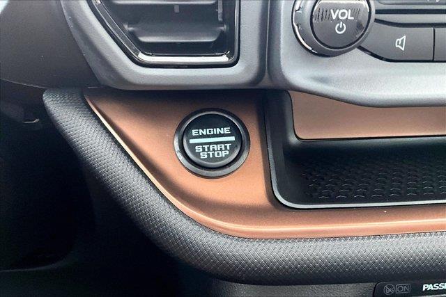 2024 Ford Bronco - $30,999