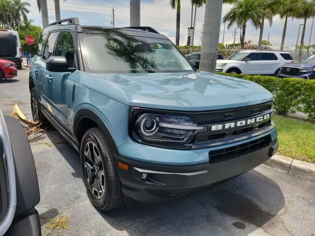 2022 Ford Bronco - $22,990