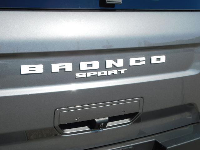 2022 Ford Bronco - $24,977