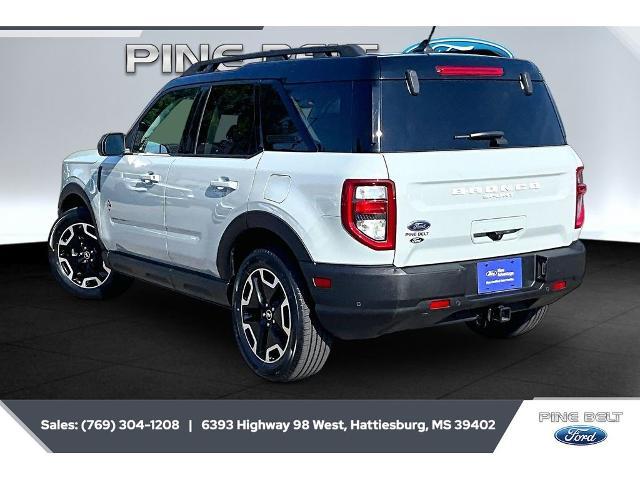 2023 Ford Bronco Sport Outer Banks — photo 1 of 12