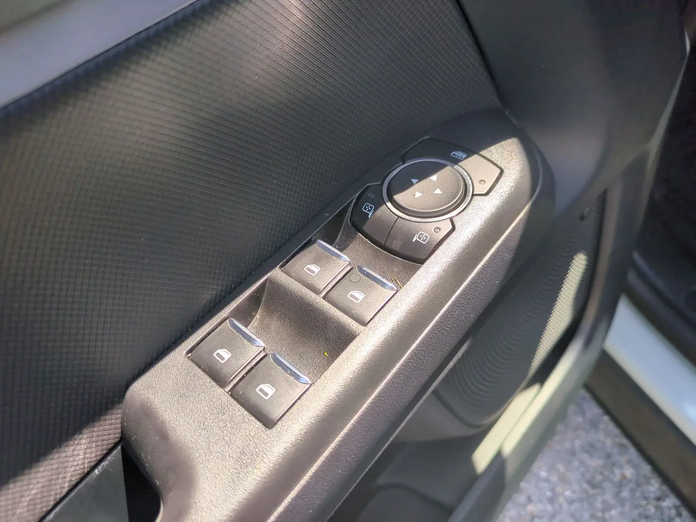 2024 Ford Bronco - $28,590