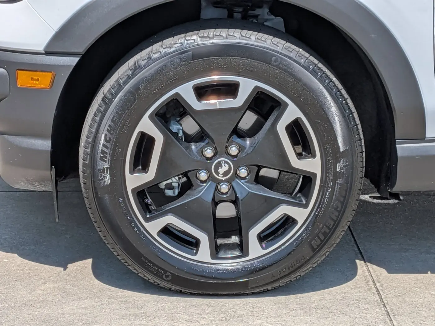 2024 Ford Bronco - $29,997