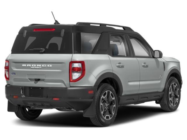 2023 Ford Bronco Sport Outer Banks — photo 1 of 12