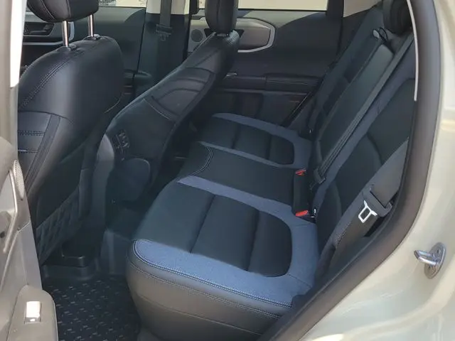 2025 Ford Bronco - $32,353