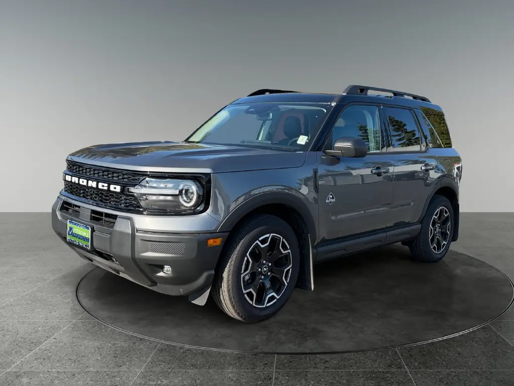 2025 Ford Bronco - $28,976
