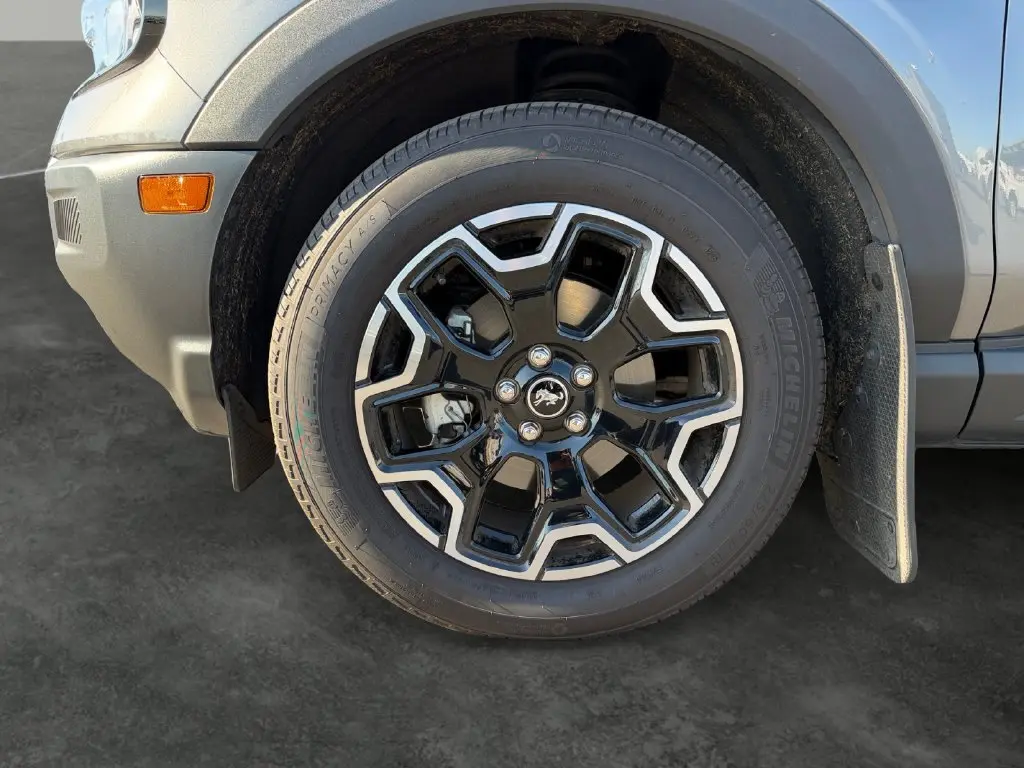 2025 Ford Bronco - $28,976