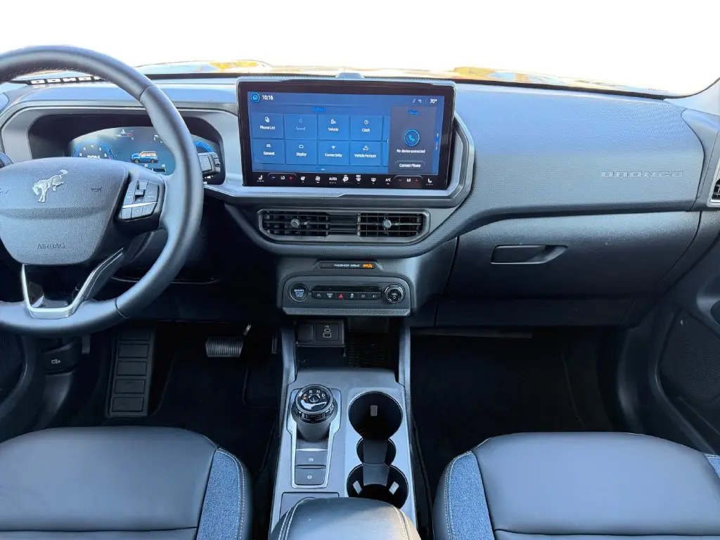 2025 Ford Bronco - $28,976
