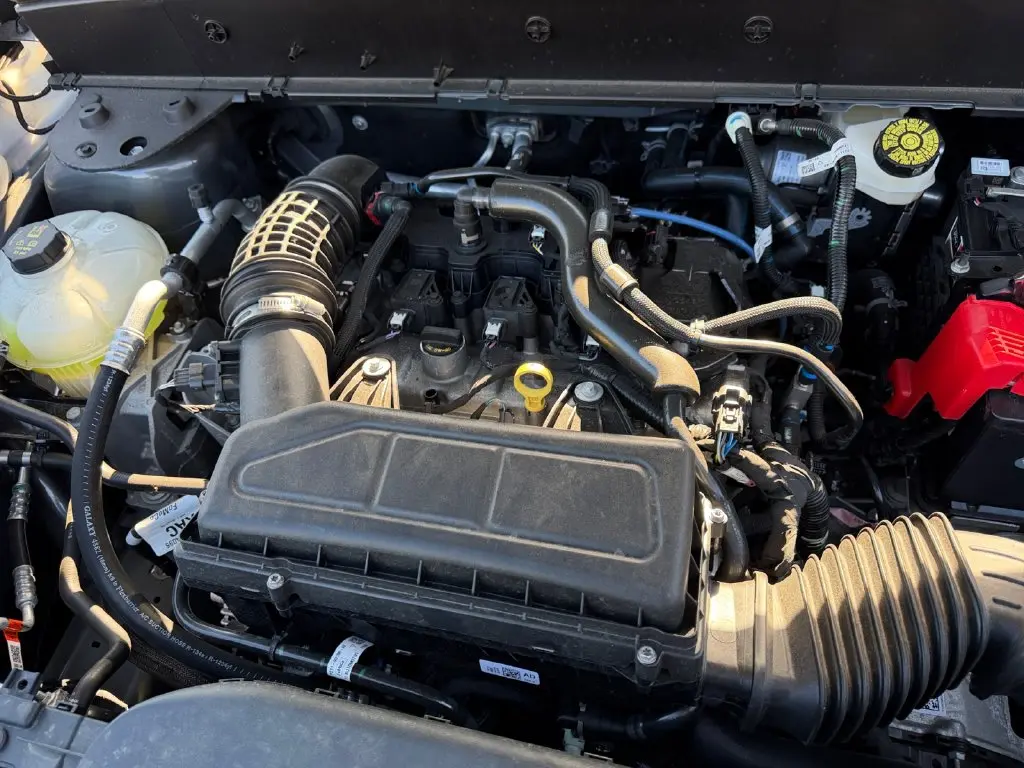 2025 Ford Bronco - $28,976