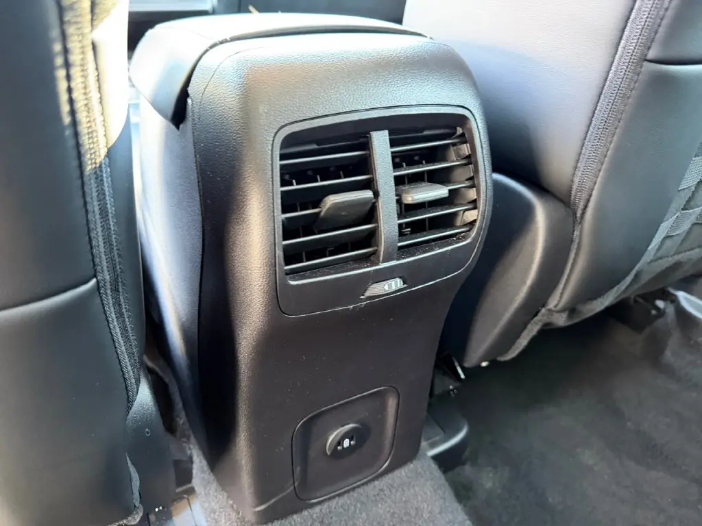 2025 Ford Bronco - $28,976