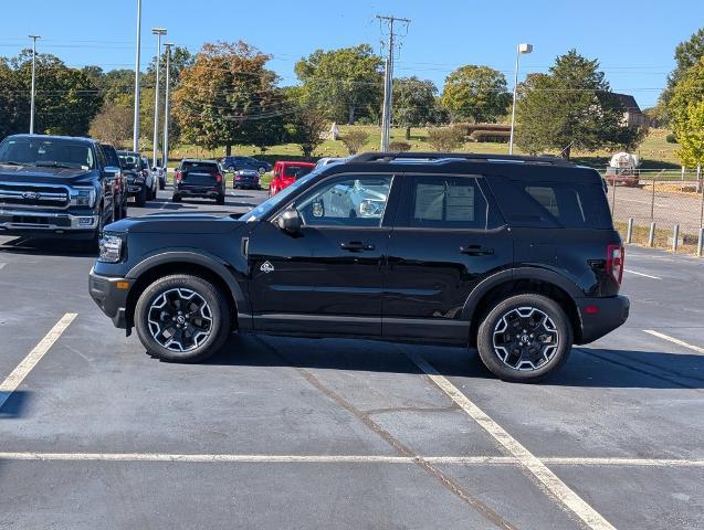 2025 Ford Bronco - $30,900
