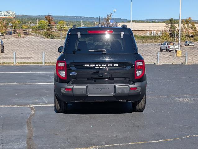 2025 Ford Bronco - $30,900