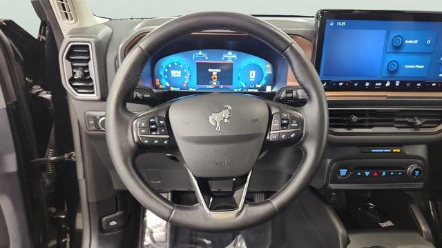 2025 Ford Bronco - $32,990
