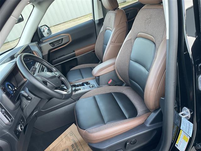 2025 Ford Bronco - $28,999