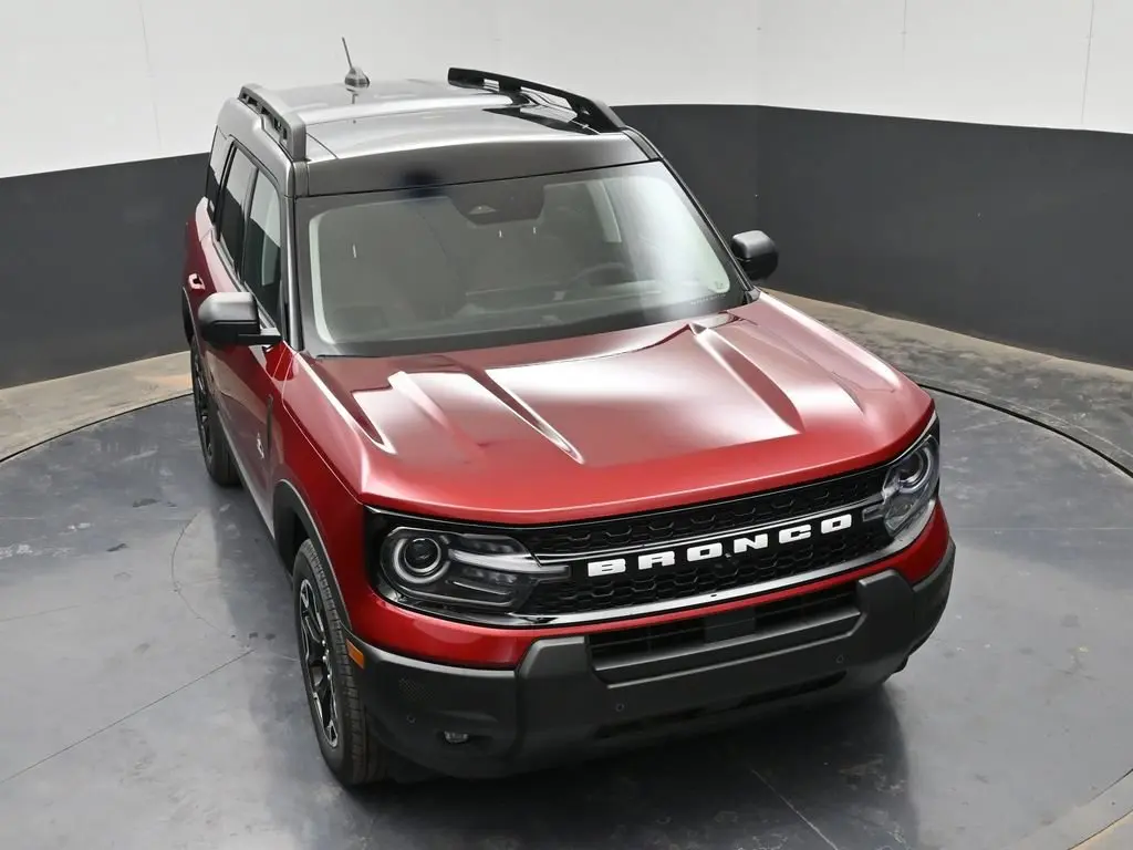 2025 Ford Bronco - $33,980