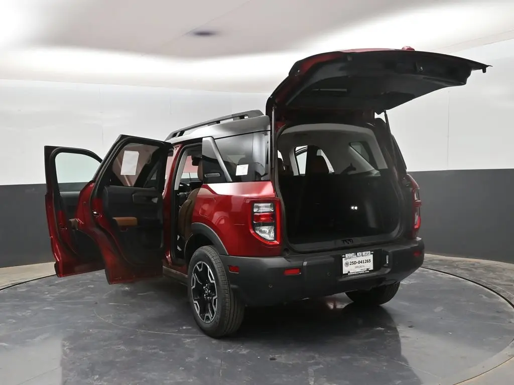 2025 Ford Bronco - $33,980