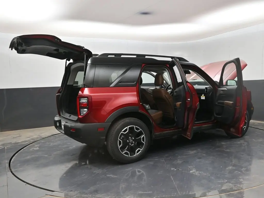 2025 Ford Bronco - $33,980