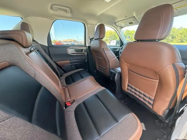 2025 Ford Bronco - $30,700