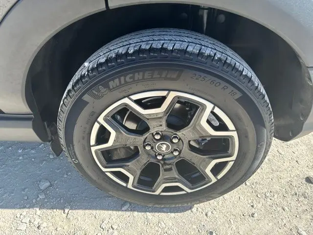 2025 Ford Bronco - $30,700