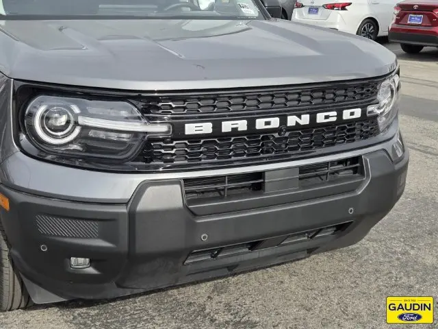 2025 Ford Bronco - $29,999