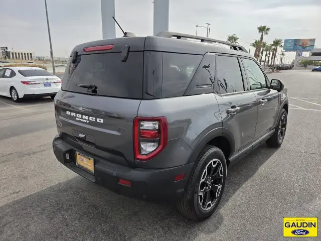 2025 Ford Bronco - $29,999