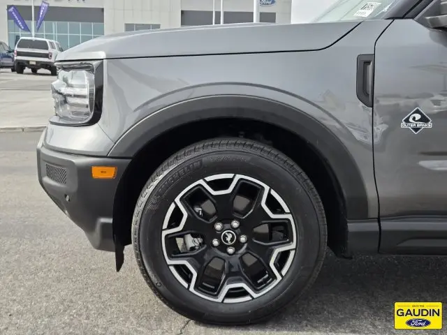 2025 Ford Bronco - $29,999