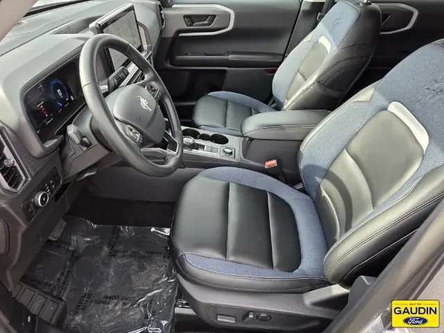 2025 Ford Bronco - $29,999
