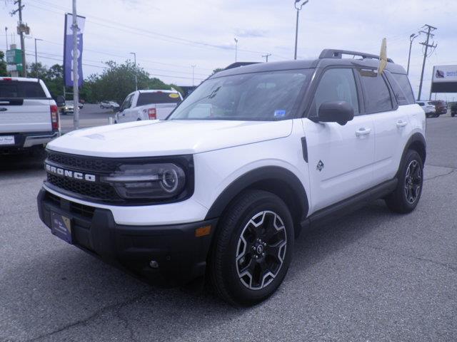 2025 Ford Bronco - $31,980