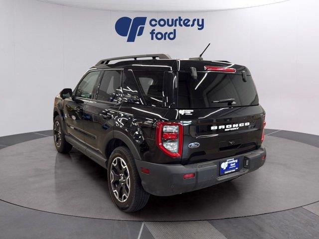 2025 Ford Bronco - $32,990