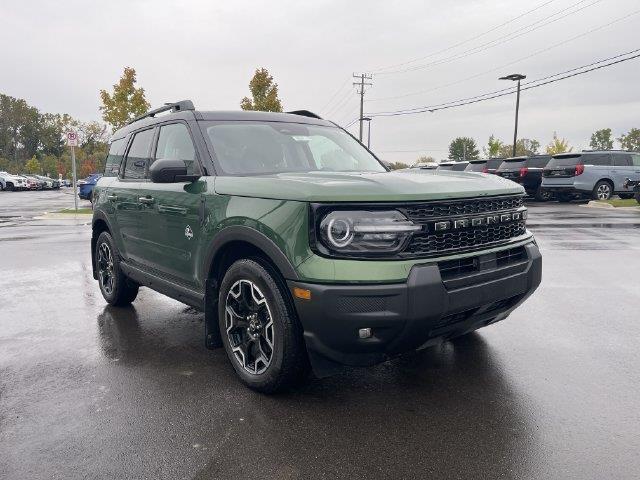 2025 Ford Bronco - $32,304