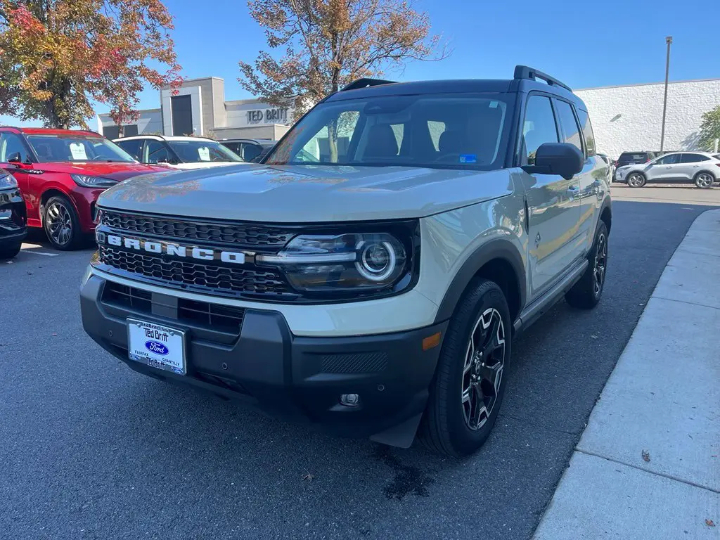 2025 Ford Bronco - $28,001